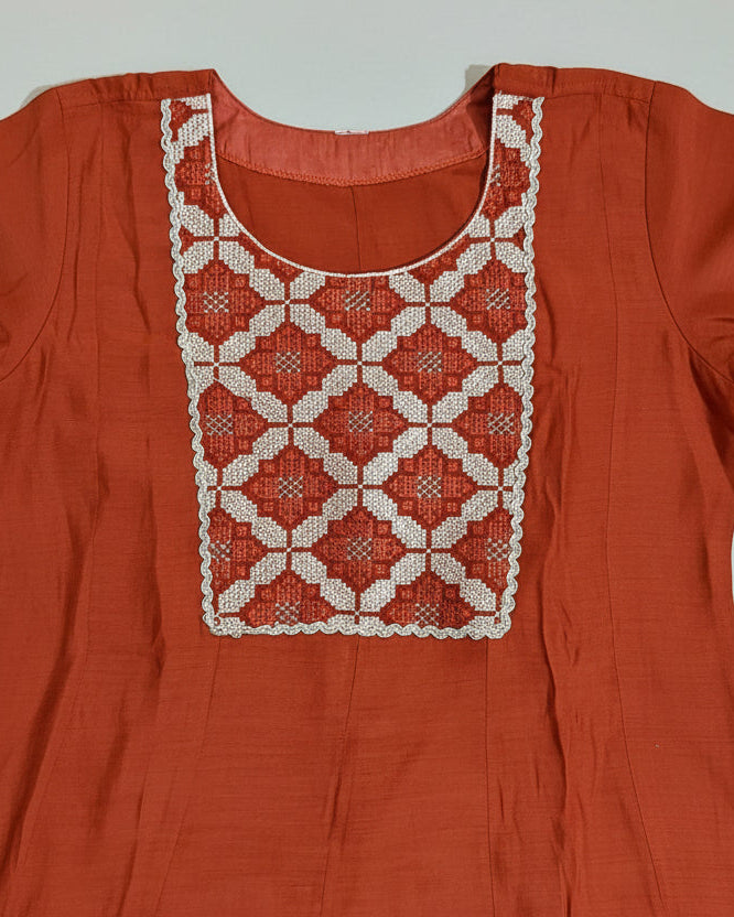 Mul Chanderi Rust Orange Kurta set with Thread Embroidery work