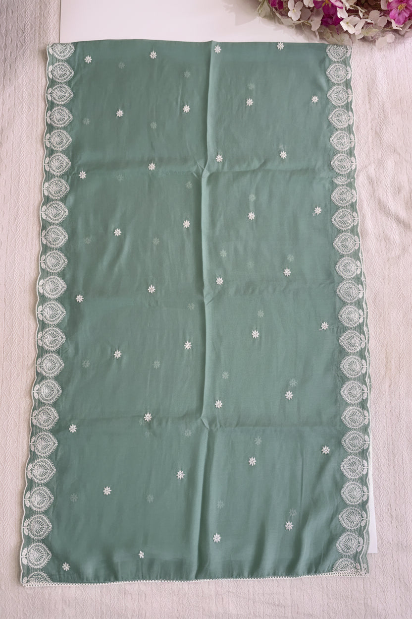 Light Pastel Green Kurta Set With Intricate White Thread Work