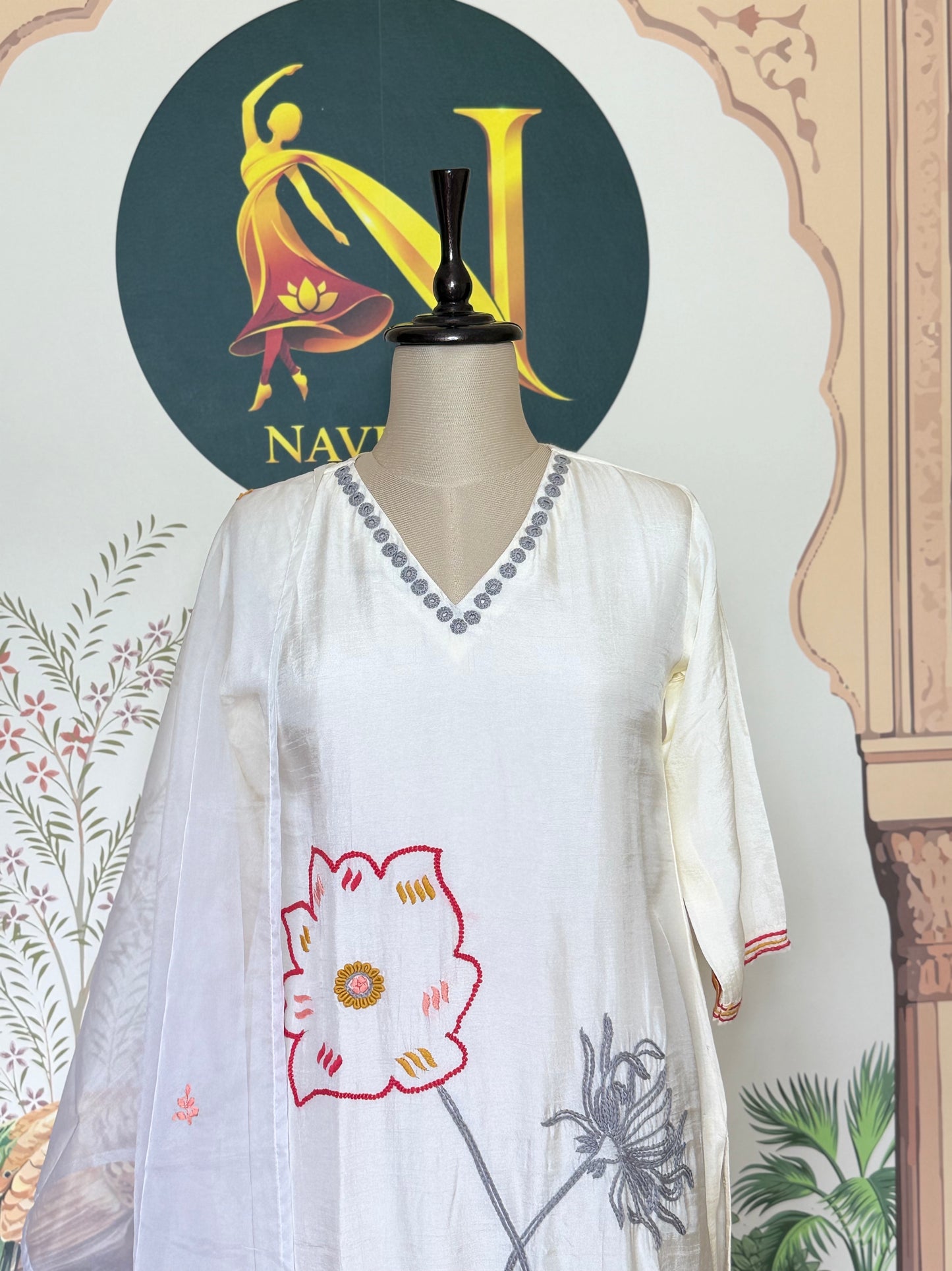 Dola Silk White Salwar Suit with Organza Dupatta