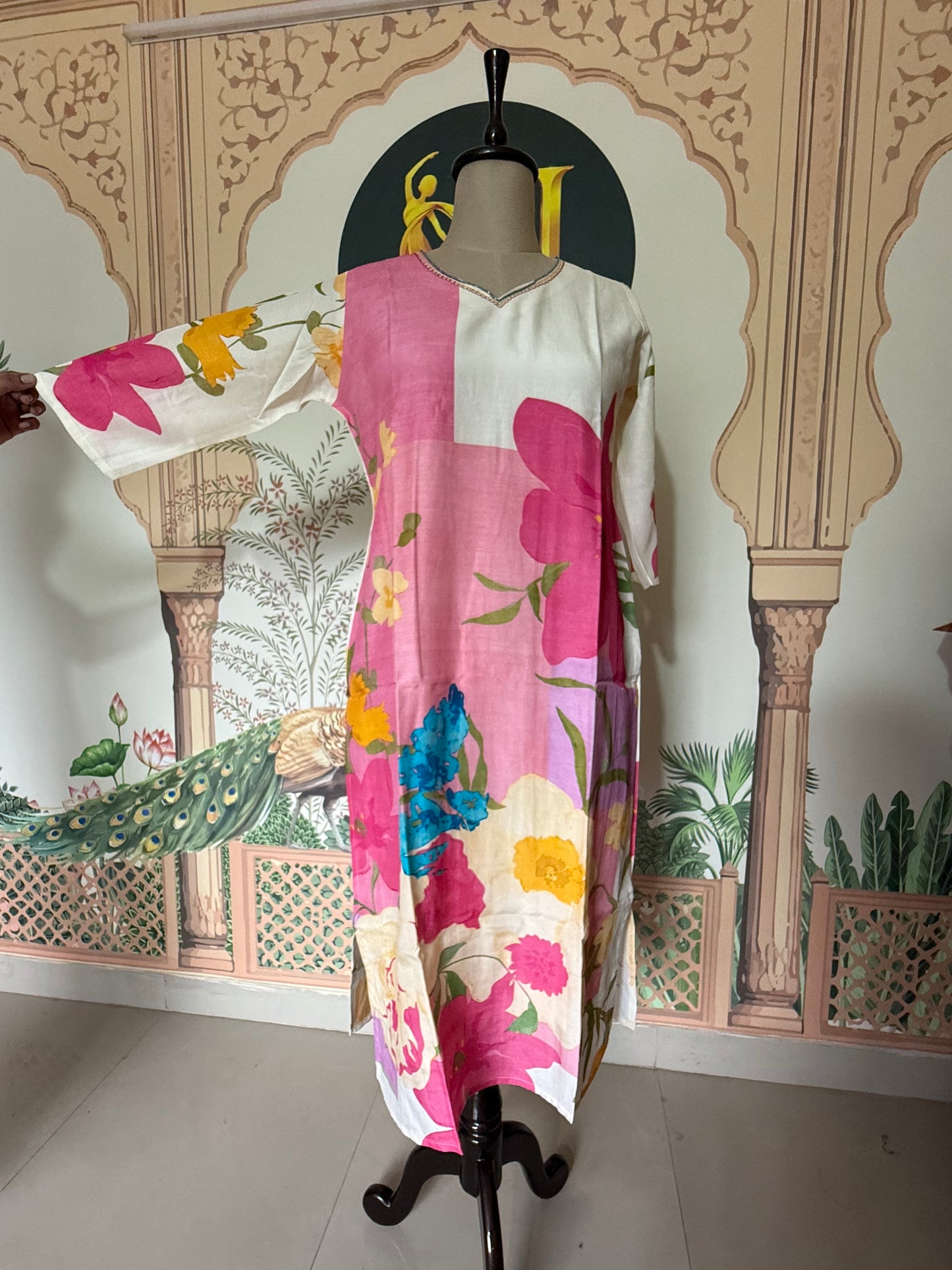Linen Salwar Suit With Mul cotton Dupatta