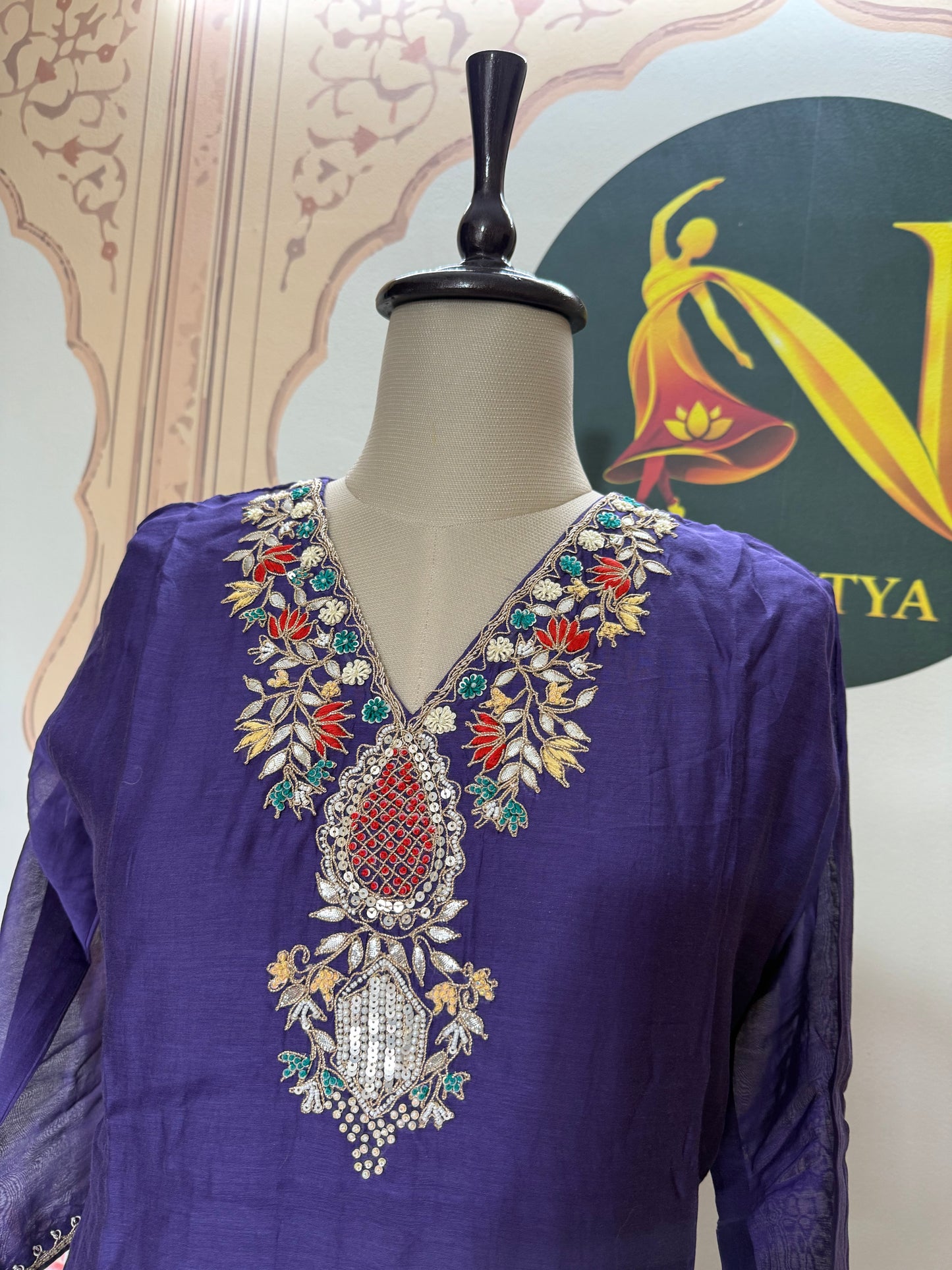 Mul Chanderi Hand & Gota Patti